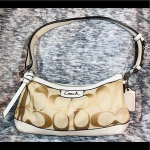 Coach Handbag in Beige Signature Canvas & Leather
